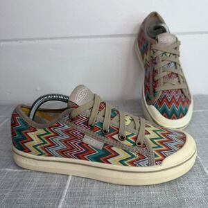 Keen Women's 7.5 Elsa Lite Shoe Multicolor ZigZag Sneakers Colorful Shoes